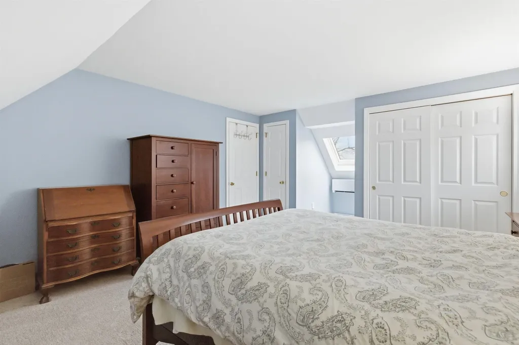 55 Garden Circle Laconia NH 03246