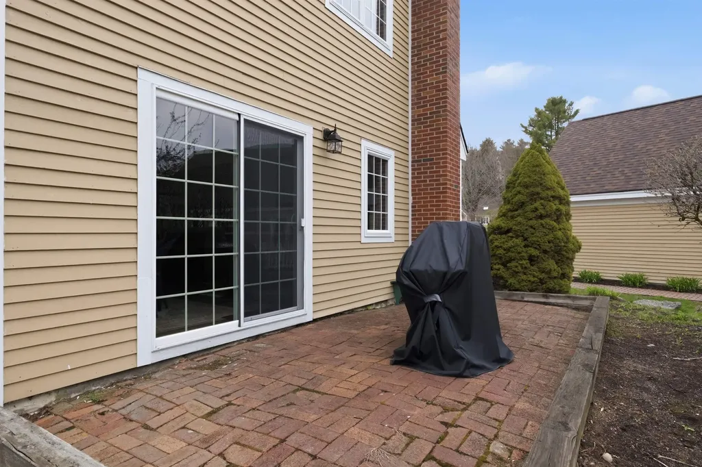 55 Garden Circle Laconia NH 03246