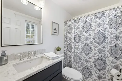 55 Garden Circle Laconia NH 03246