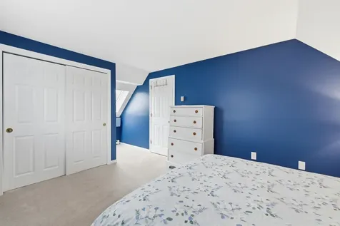 55 Garden Circle Laconia NH 03246