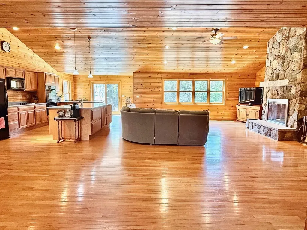 60 Glebe Road Westmoreland NH 03467