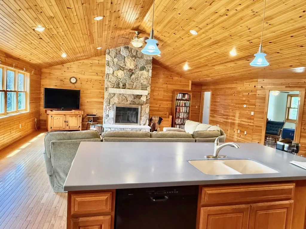 60 Glebe Road Westmoreland NH 03467