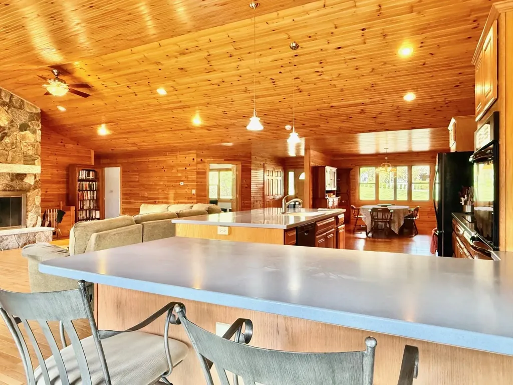 60 Glebe Road Westmoreland NH 03467