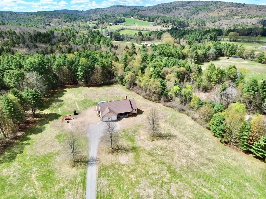 60 Glebe Road Westmoreland NH 03467