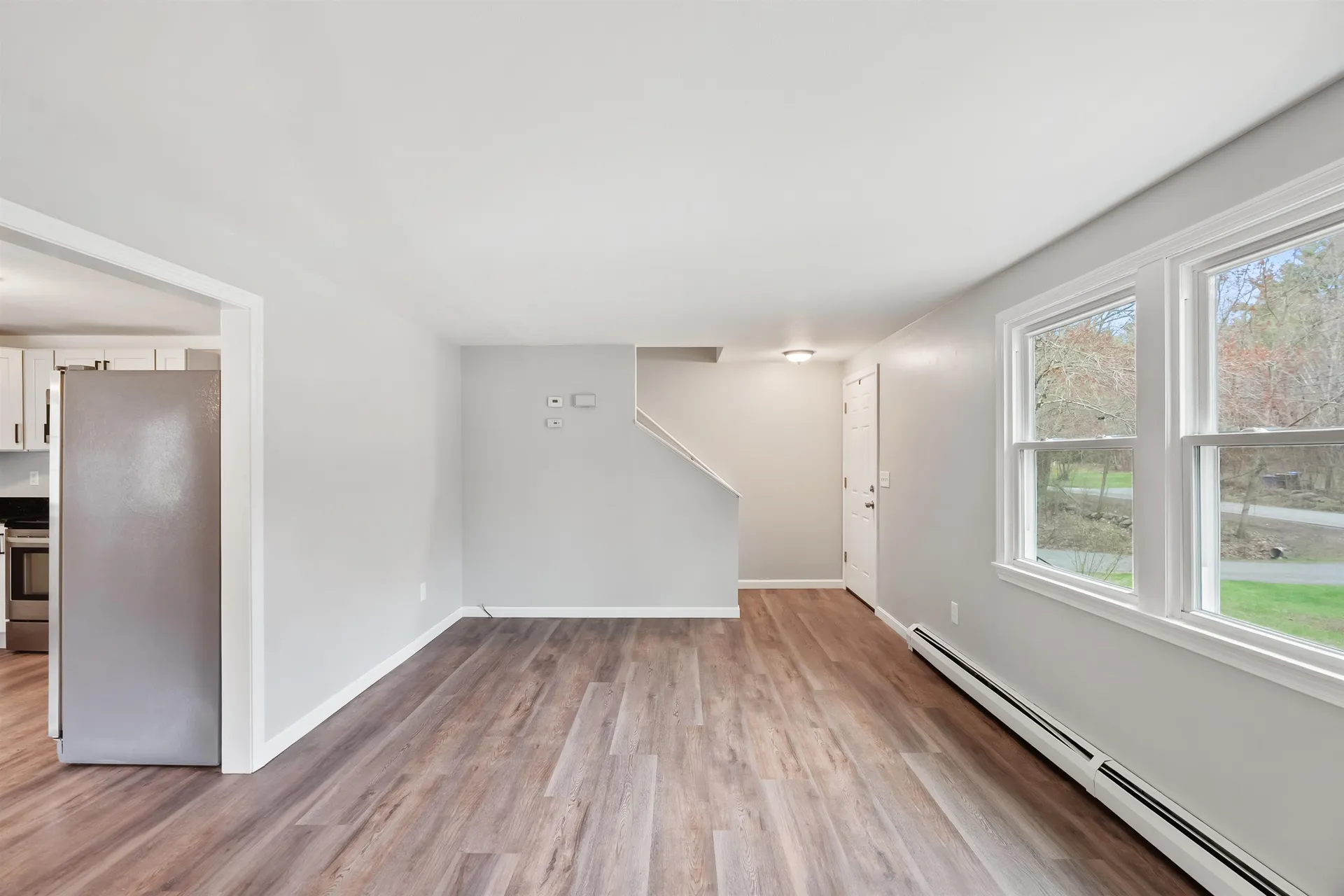 11 Coteville Road Londonderry NH 03053