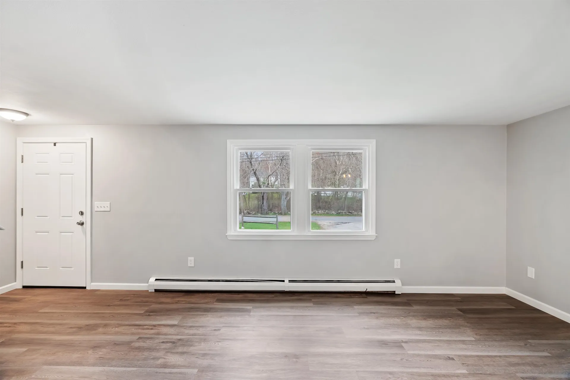 11 Coteville Road Londonderry NH 03053