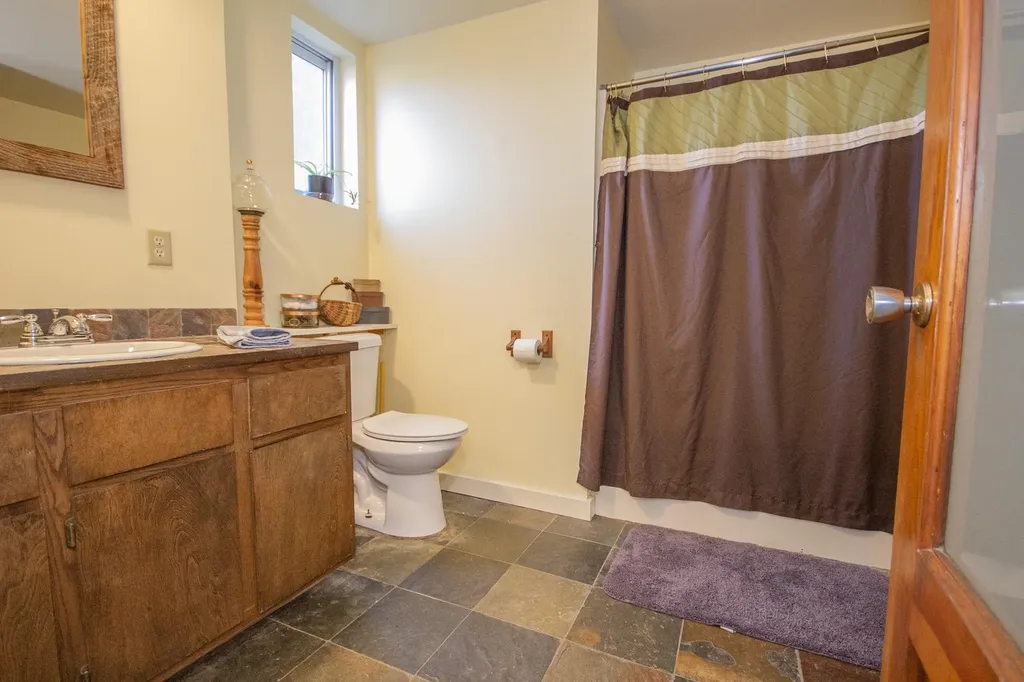3873 Vt Route 100 Granville VT 05747
