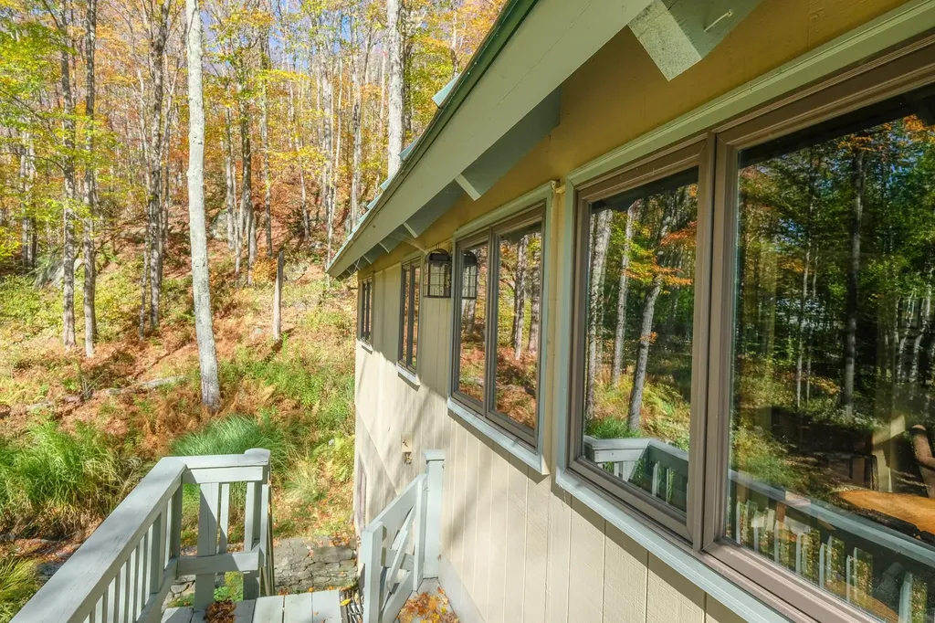 454 Edwin's Pond Road Rochester VT 05767
