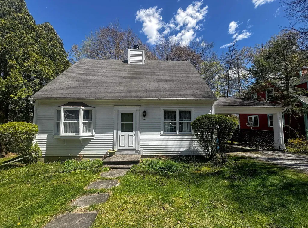 341 Chester Knoll Drive Bennington VT 05201