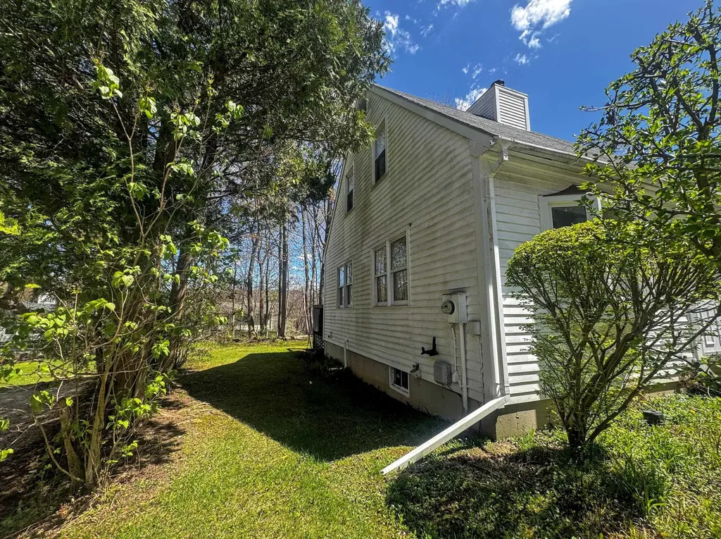 341 Chester Knoll Drive Bennington VT 05201