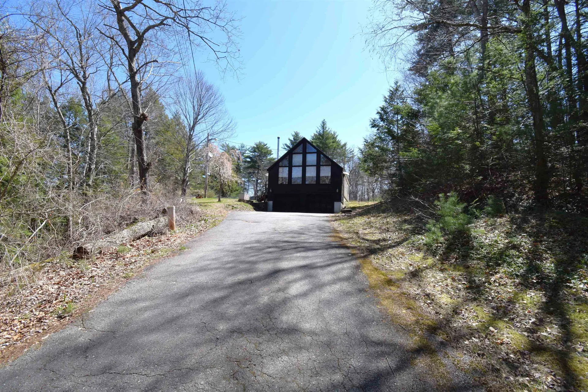 9 Ann Hannagan Lane Kingston NH 03848
