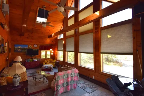 9 Ann Hannagan Lane Kingston NH 03848