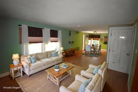 9 Ann Hannagan Lane Kingston NH 03848