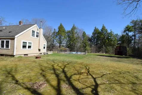 9 Ann Hannagan Lane Kingston NH 03848