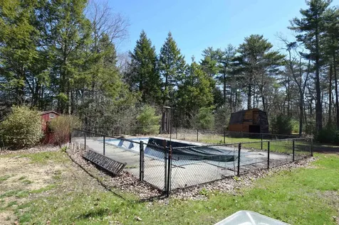 9 Ann Hannagan Lane Kingston NH 03848