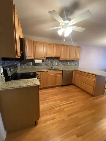 67 Pleasant Street Windham NH 03087