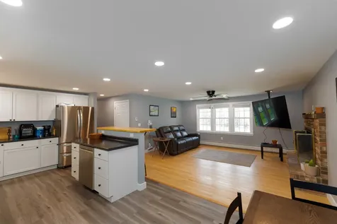 13 Leet Drive Claremont NH 03743