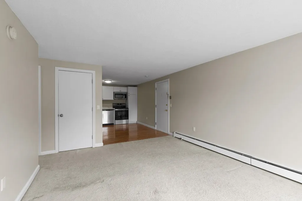 209 White Cedar Boulevard Portsmouth NH 03801