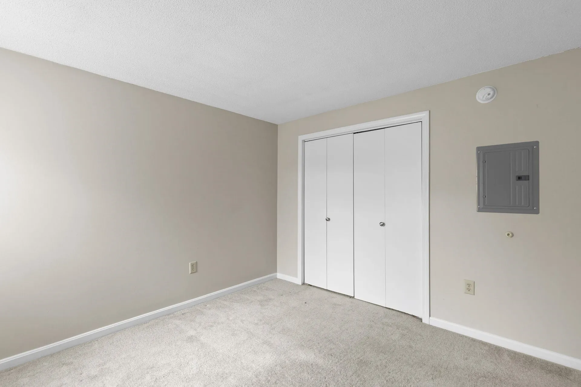 209 White Cedar Boulevard Portsmouth NH 03801