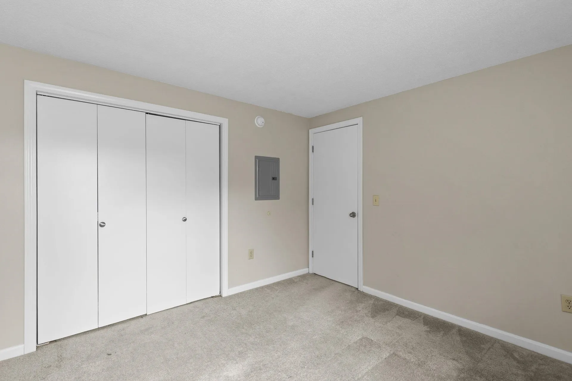 209 White Cedar Boulevard Portsmouth NH 03801