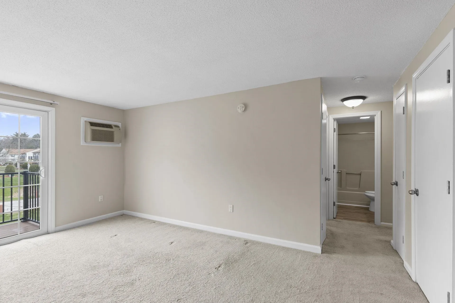209 White Cedar Boulevard Portsmouth NH 03801