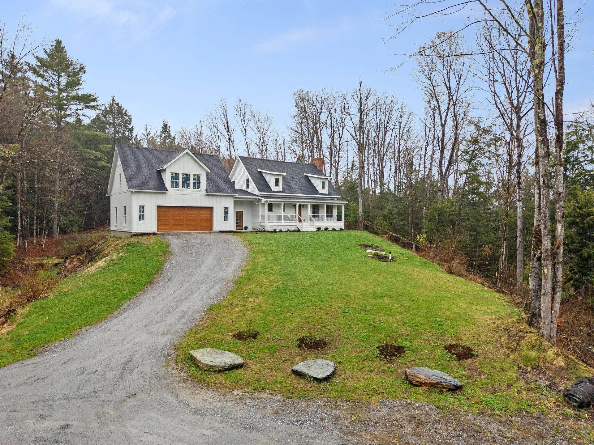 163 E Countryside Road Waterbury VT 05676-4491