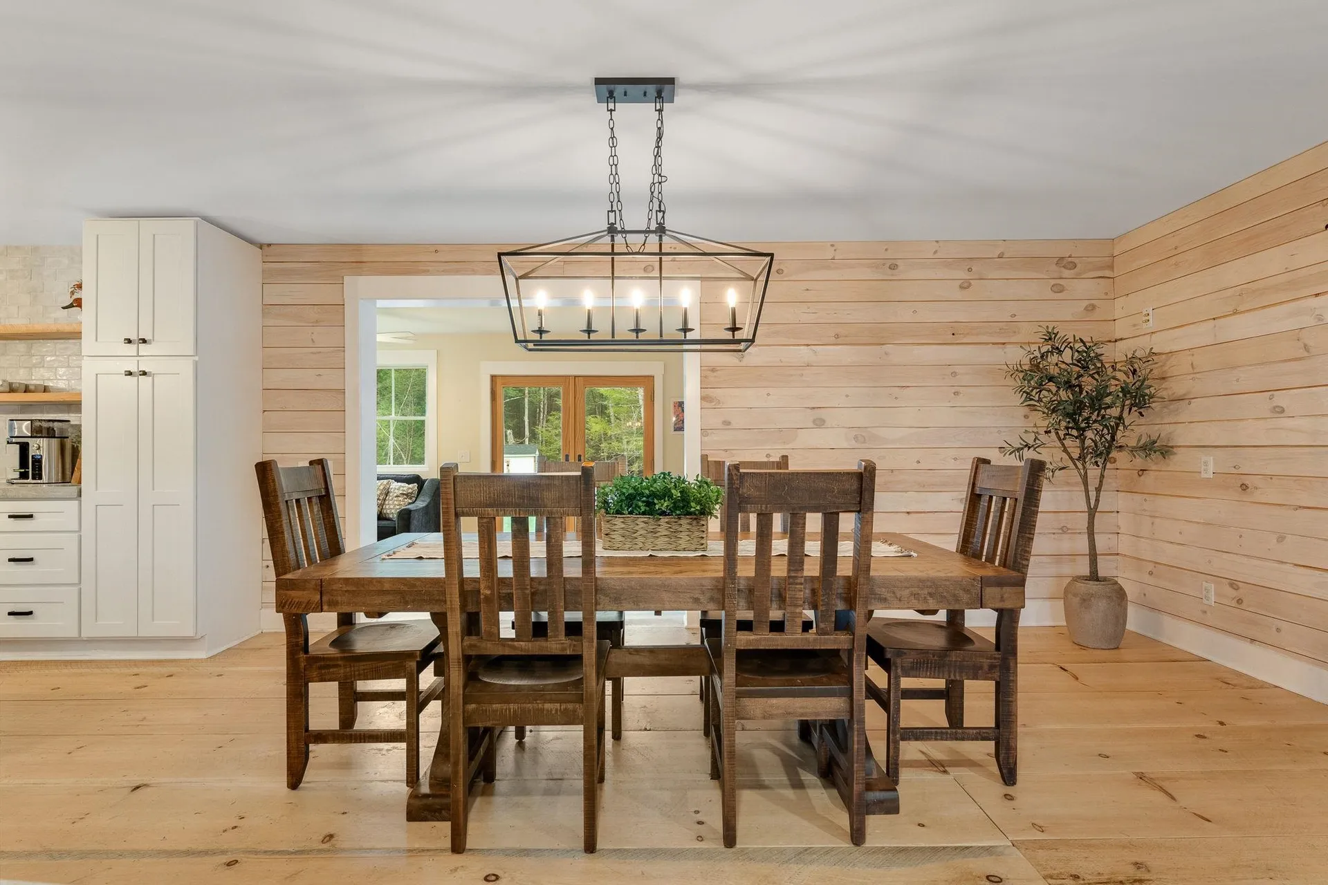 163 E Countryside Road Waterbury VT 05676-4491