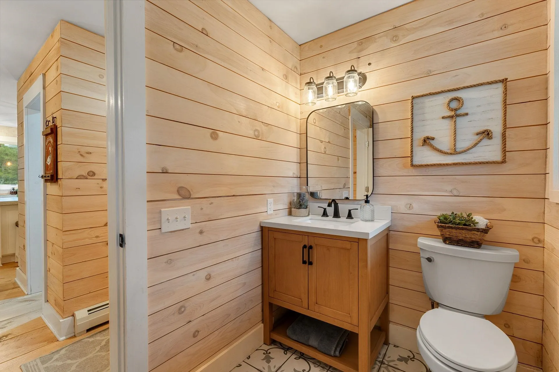 163 E Countryside Road Waterbury VT 05676-4491