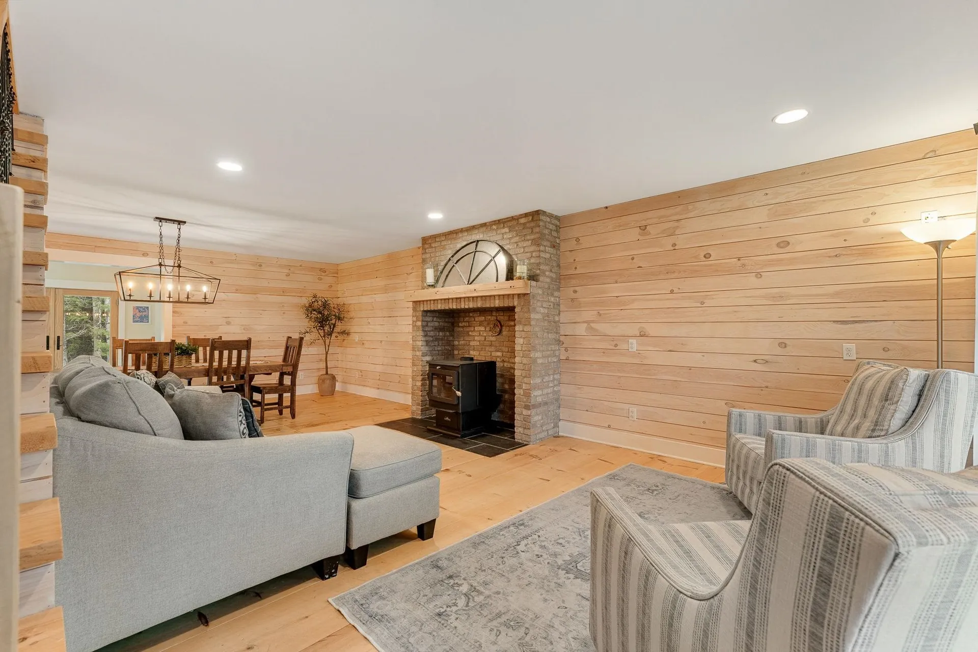 163 E Countryside Road Waterbury VT 05676-4491