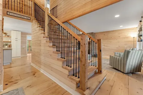 163 E Countryside Road Waterbury VT 05676-4491