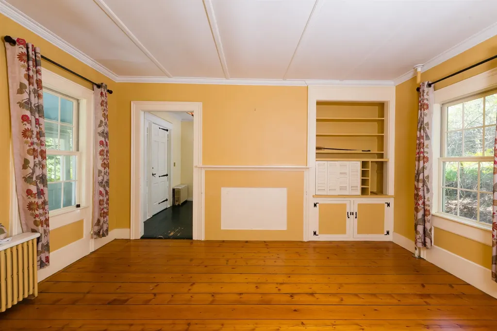 81 Elmwood Avenue North Adams MA 01247
