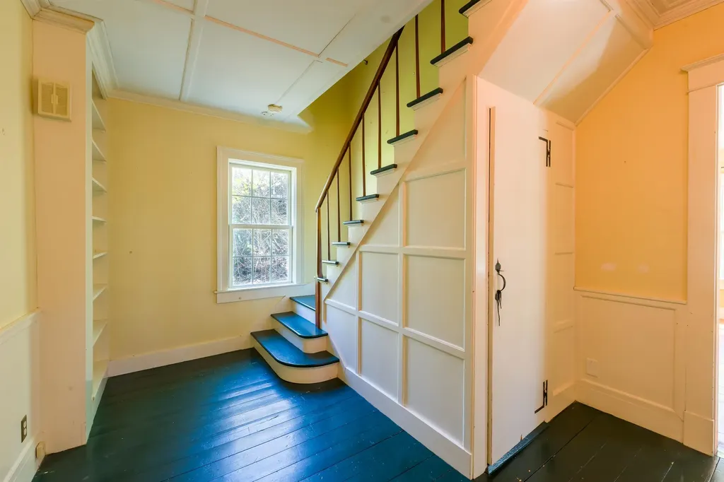 81 Elmwood Avenue North Adams MA 01247
