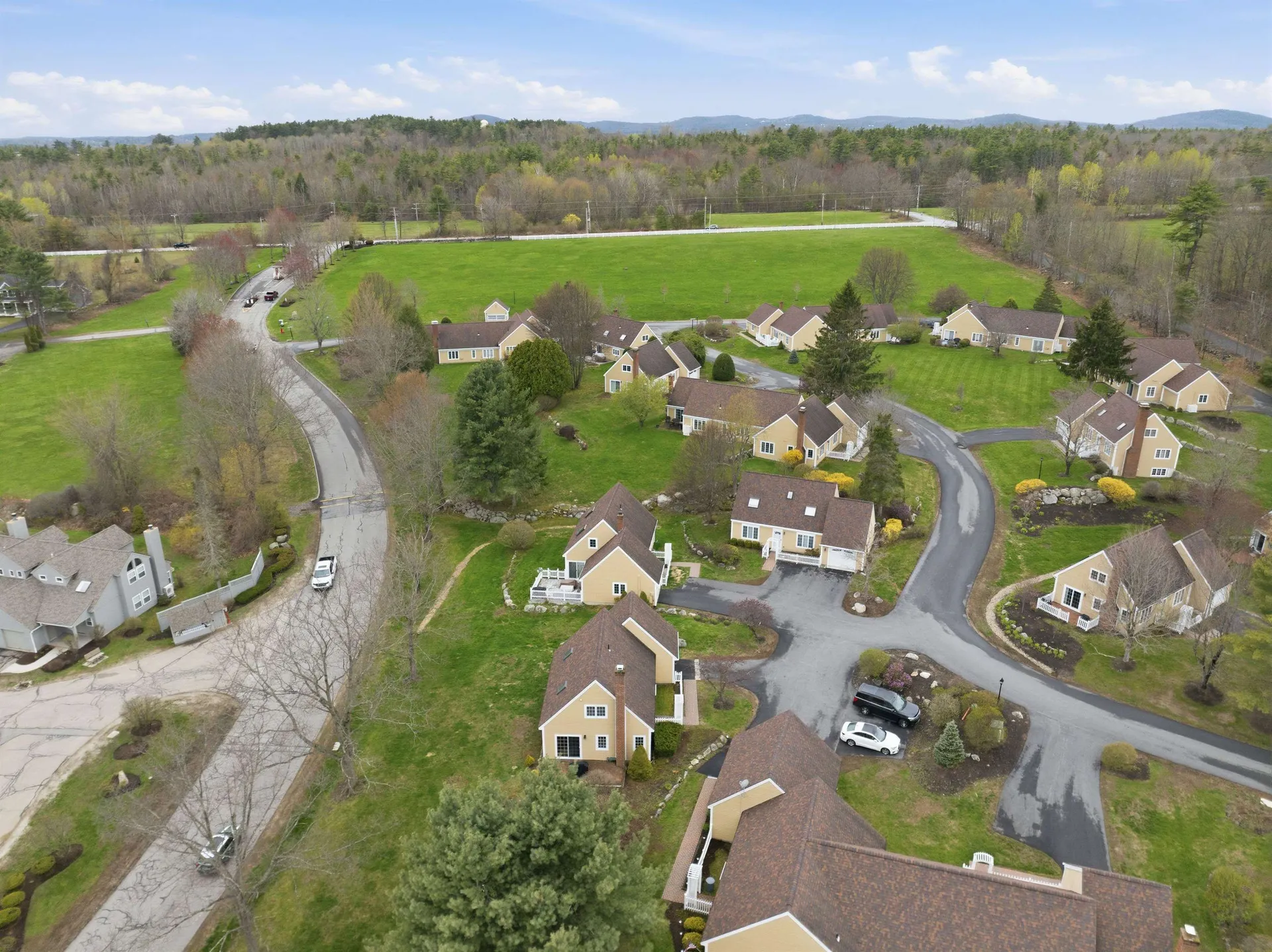 55 Garden Circle Laconia NH 03246