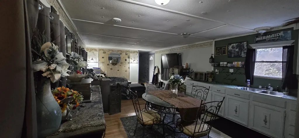 94 Sunset Circle Campton NH 03223