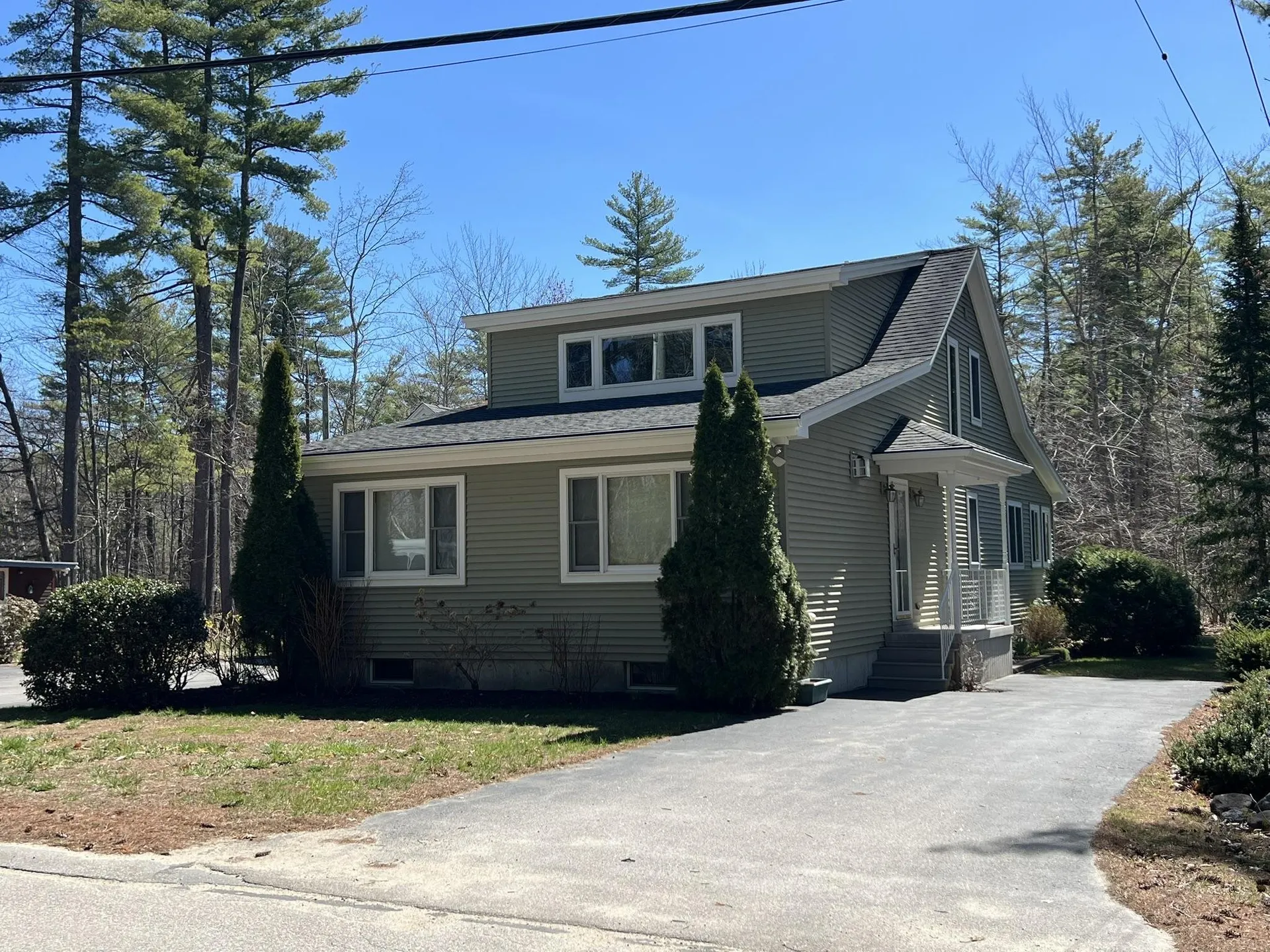 27 Saint James Avenue Milton NH 03851