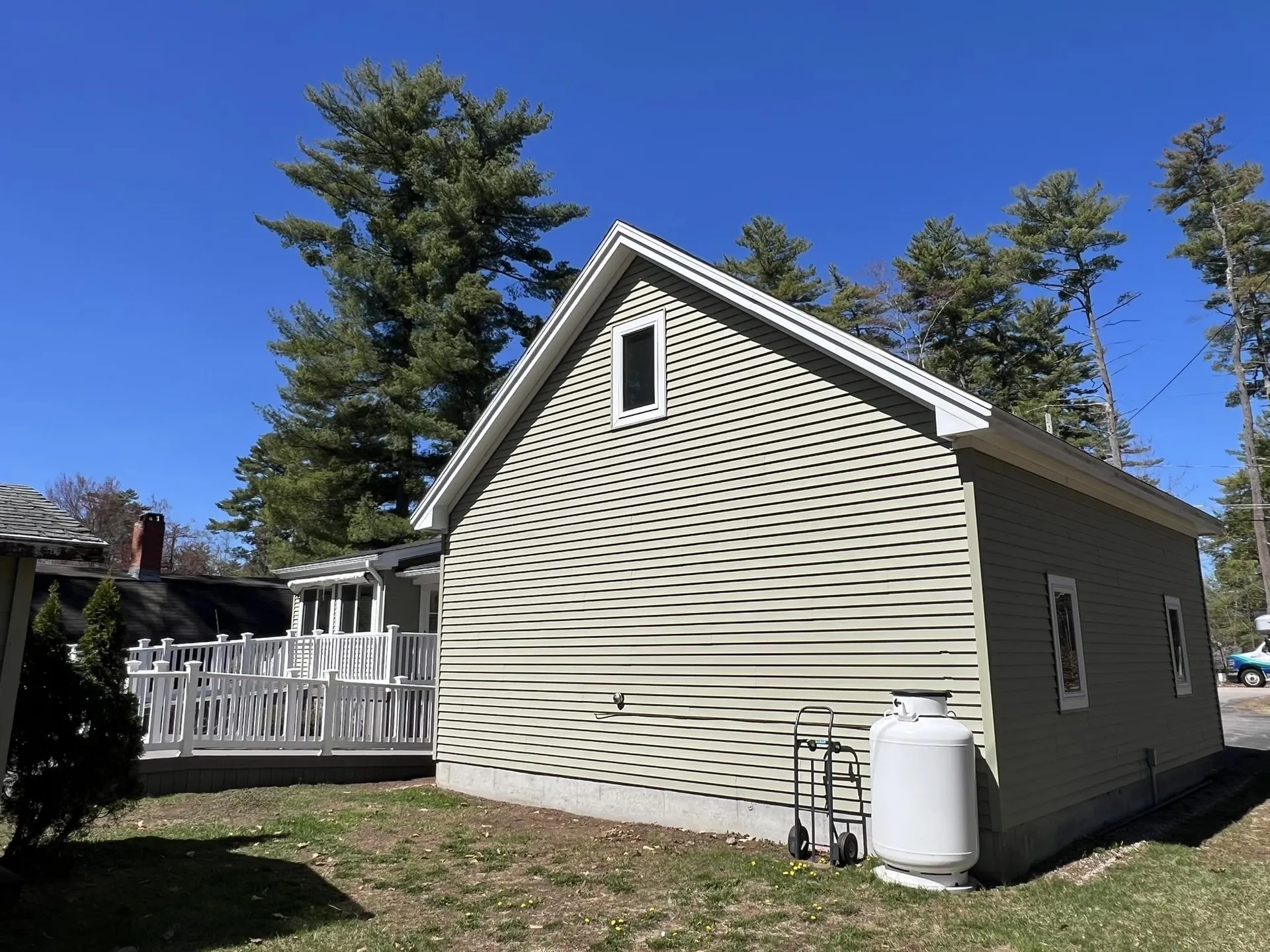 27 Saint James Avenue Milton NH 03851