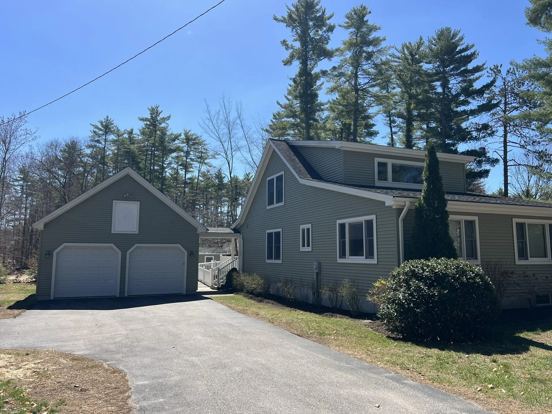 27 Saint James Avenue Milton NH 03851