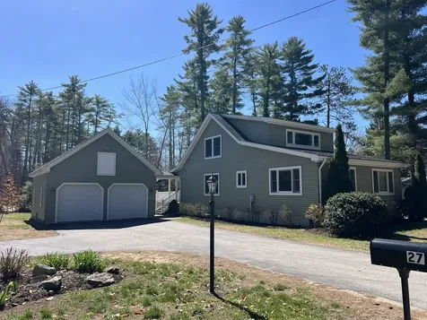 27 Saint James Avenue Milton NH 03851