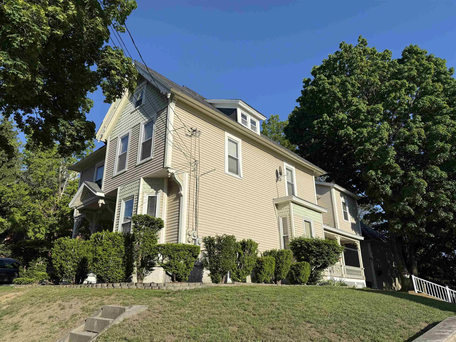 475 Hanover Street Manchester NH 03104