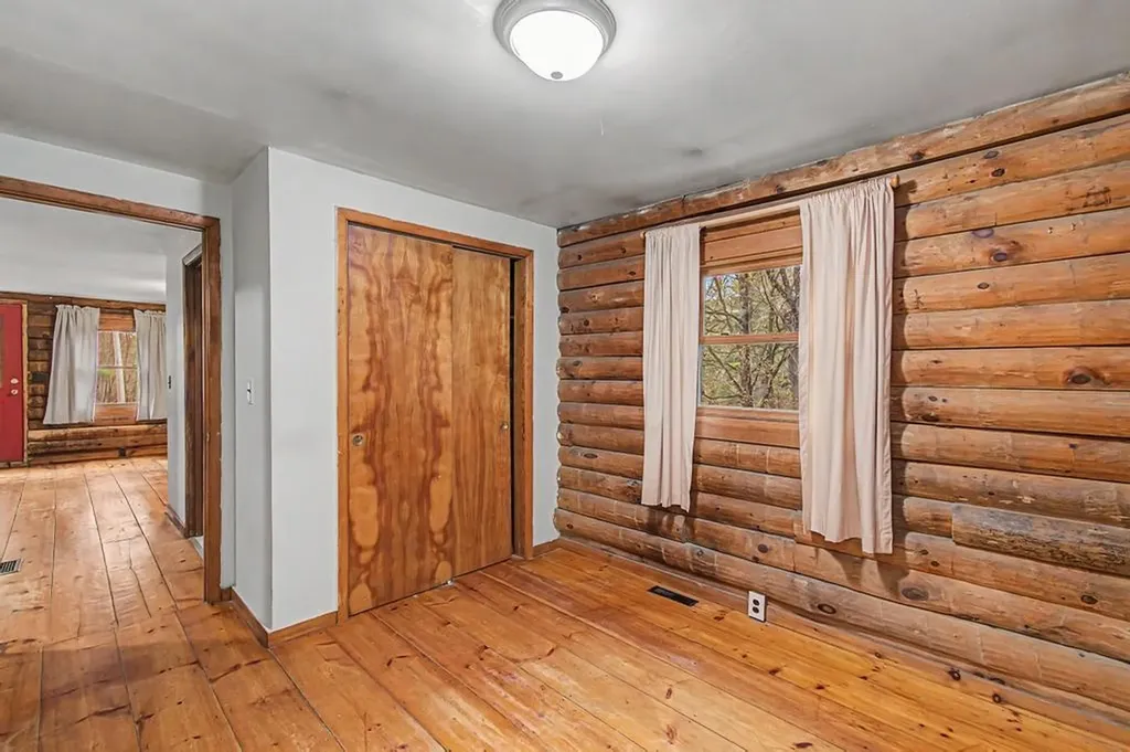 37 Premo Road Roxbury VT 05669