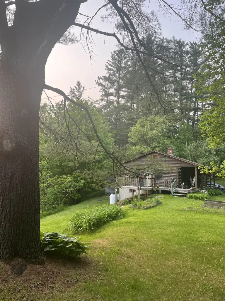 37 Premo Road Roxbury VT 05669