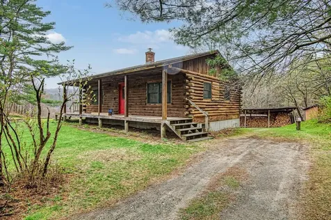 37 Premo Road Roxbury VT 05669