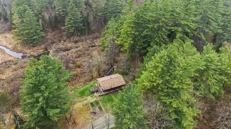 37 Premo Road Roxbury VT 05669