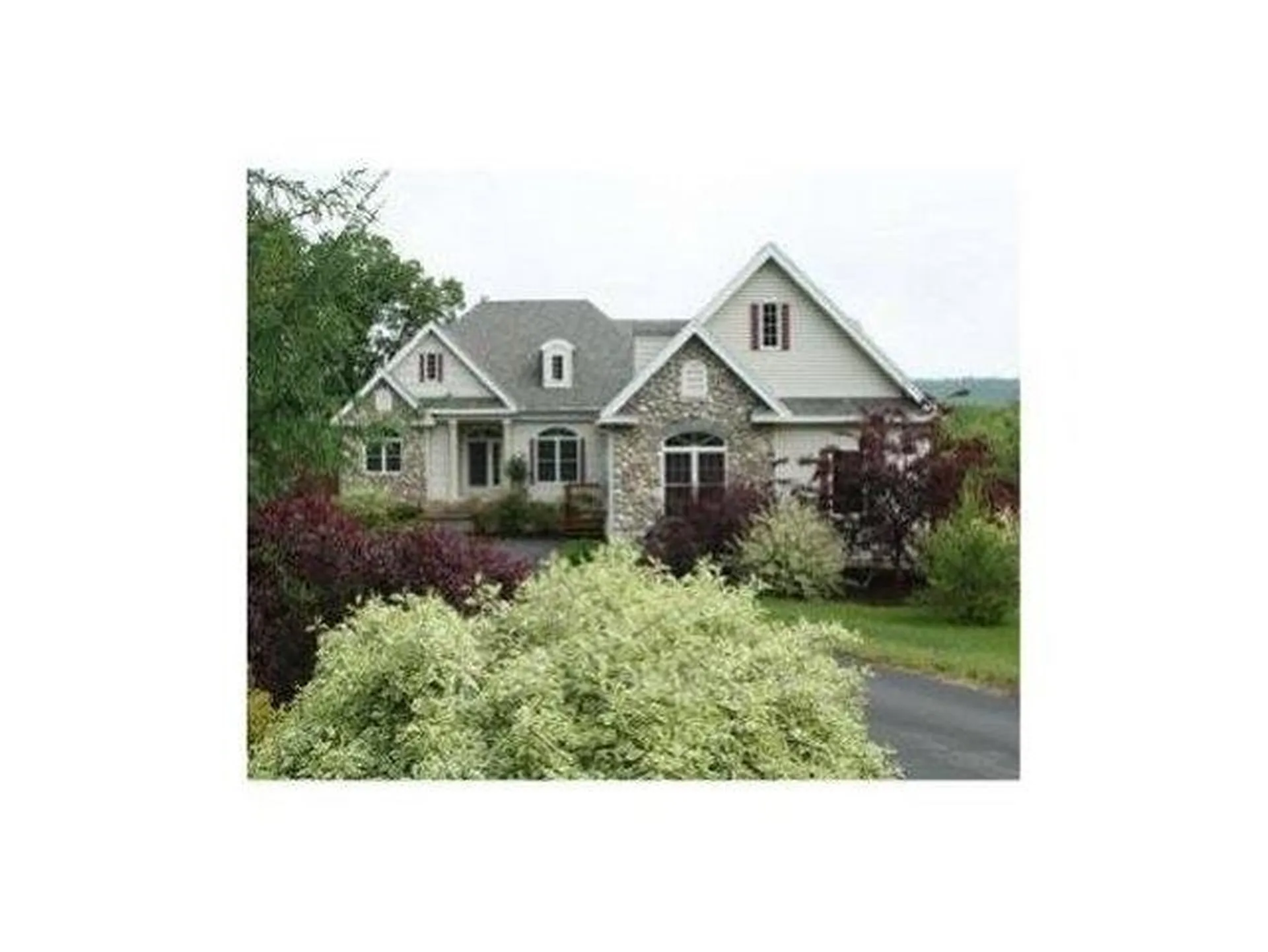 287 Hoit Road Concord NH 03301-1811
