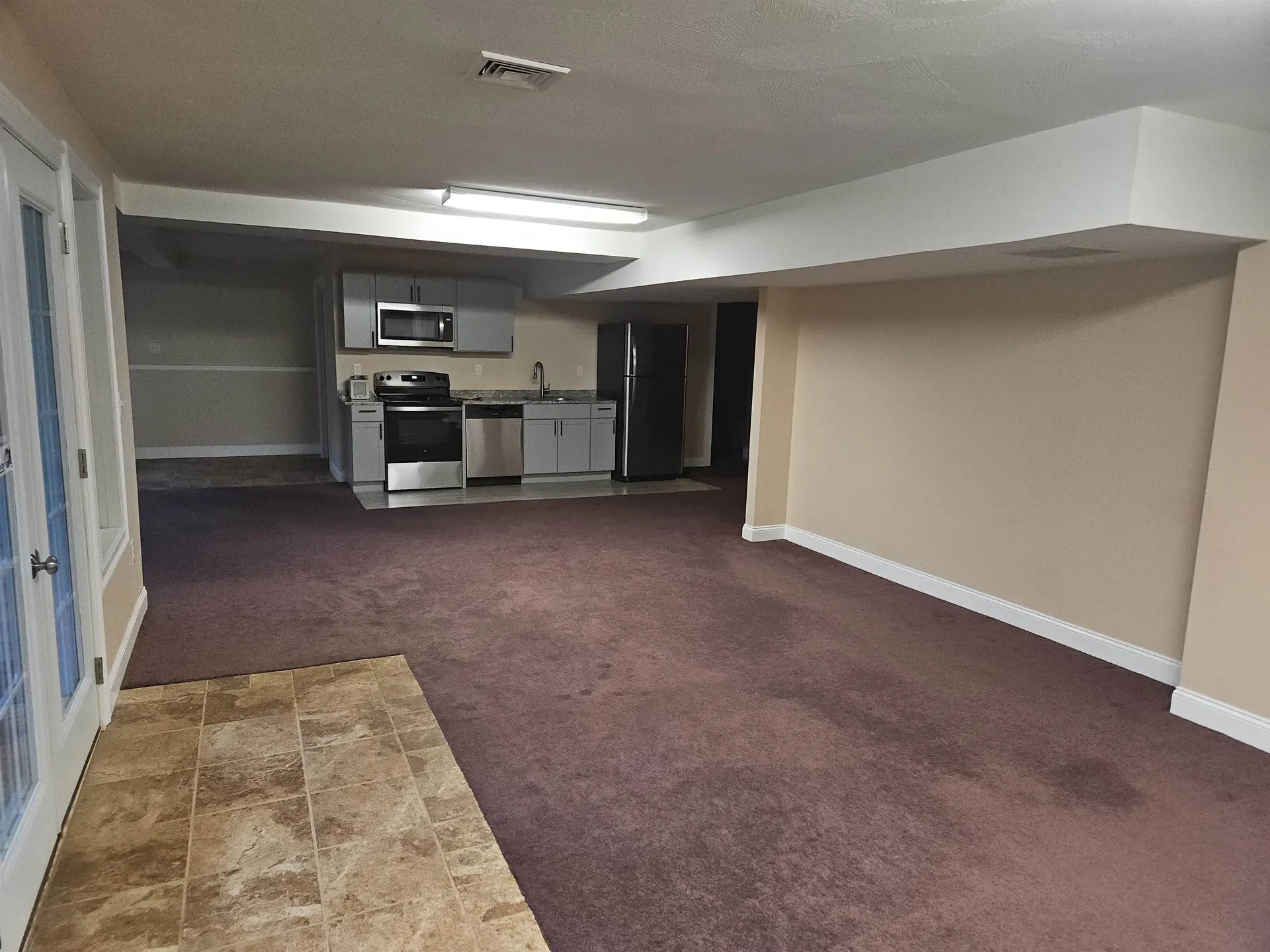 287 Hoit Road Concord NH 03301-1811