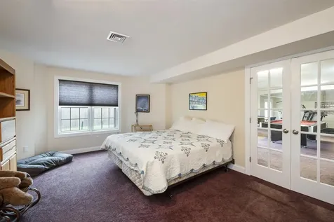287 Hoit Road Concord NH 03301-1811