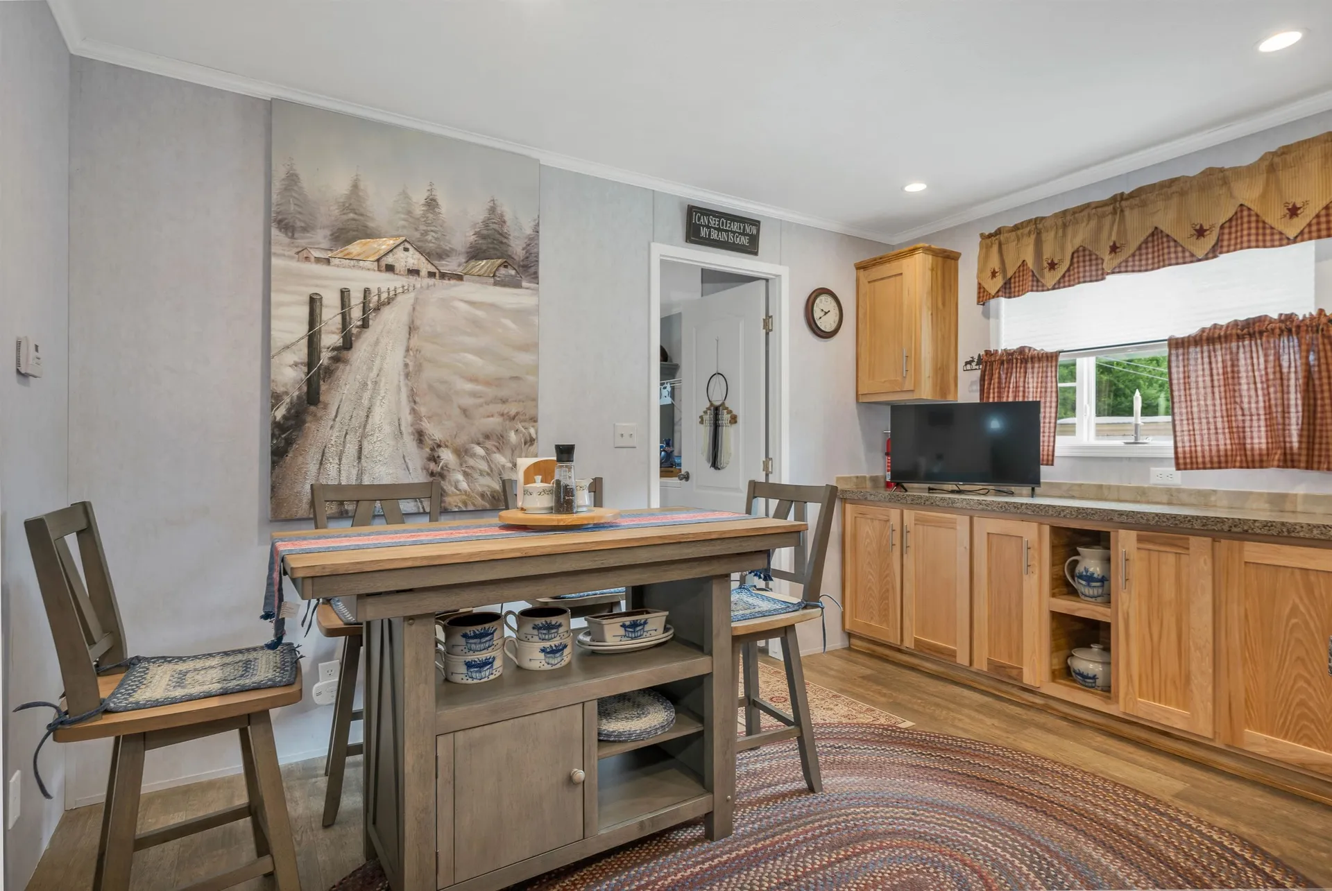 9 Longmeadow Drive Concord NH 03301-3482