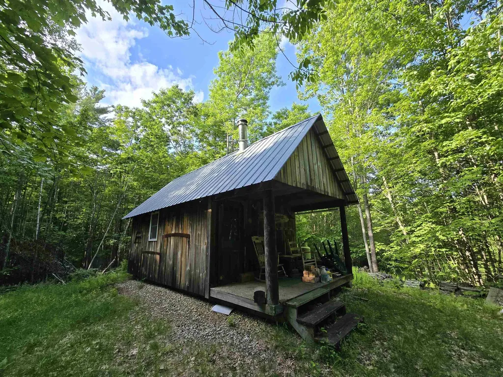 882 Morse Road Haverhill NH 03774