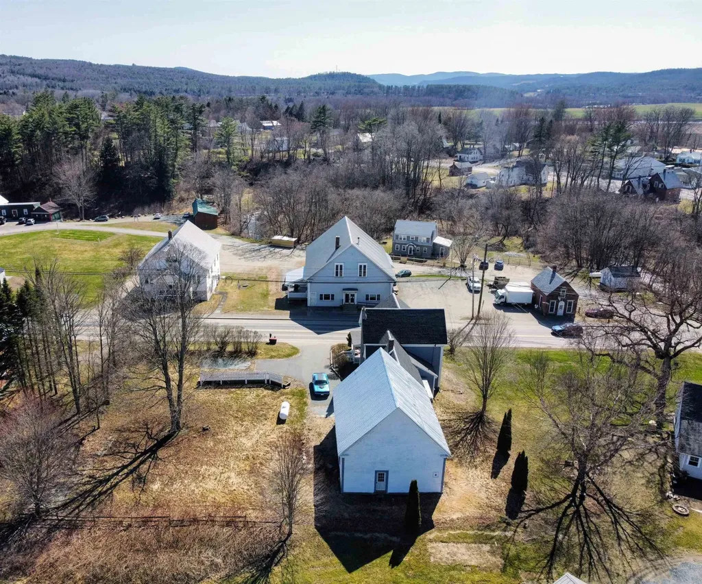 65 Benton Road Haverhill NH 03774