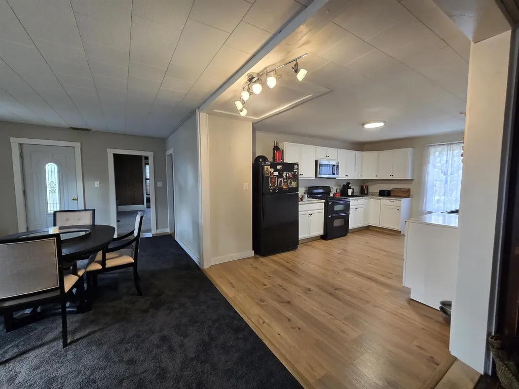 65 Benton Road Haverhill NH 03774